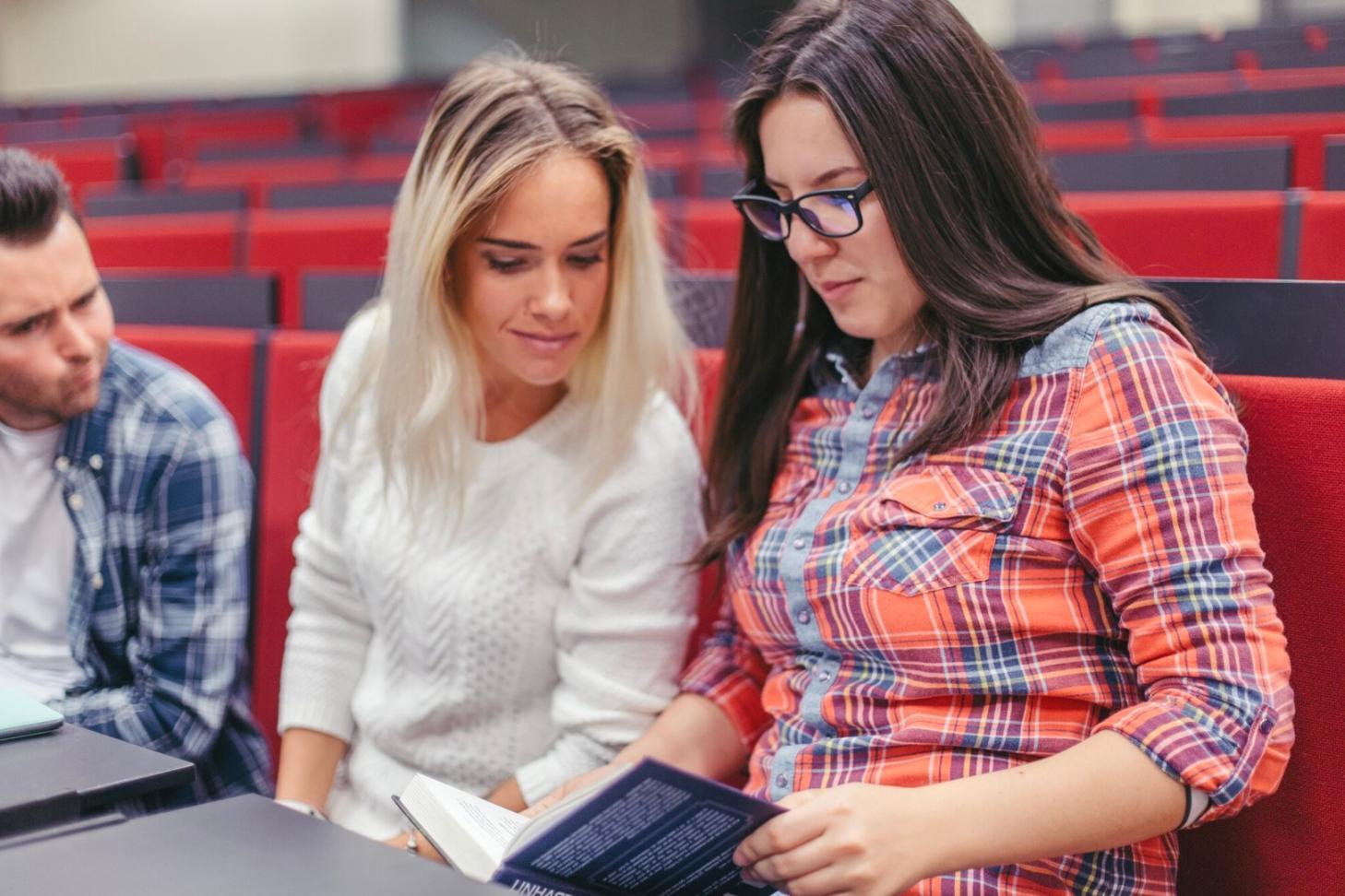 Interactive budget planning session